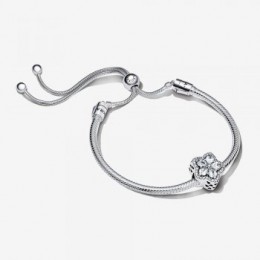 Pandora Jewelry Sparkling Snowflake Sliding Bracelet Set B801624